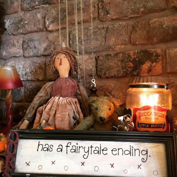 Bumbleberry Cottage Gresford Buitenkant foto