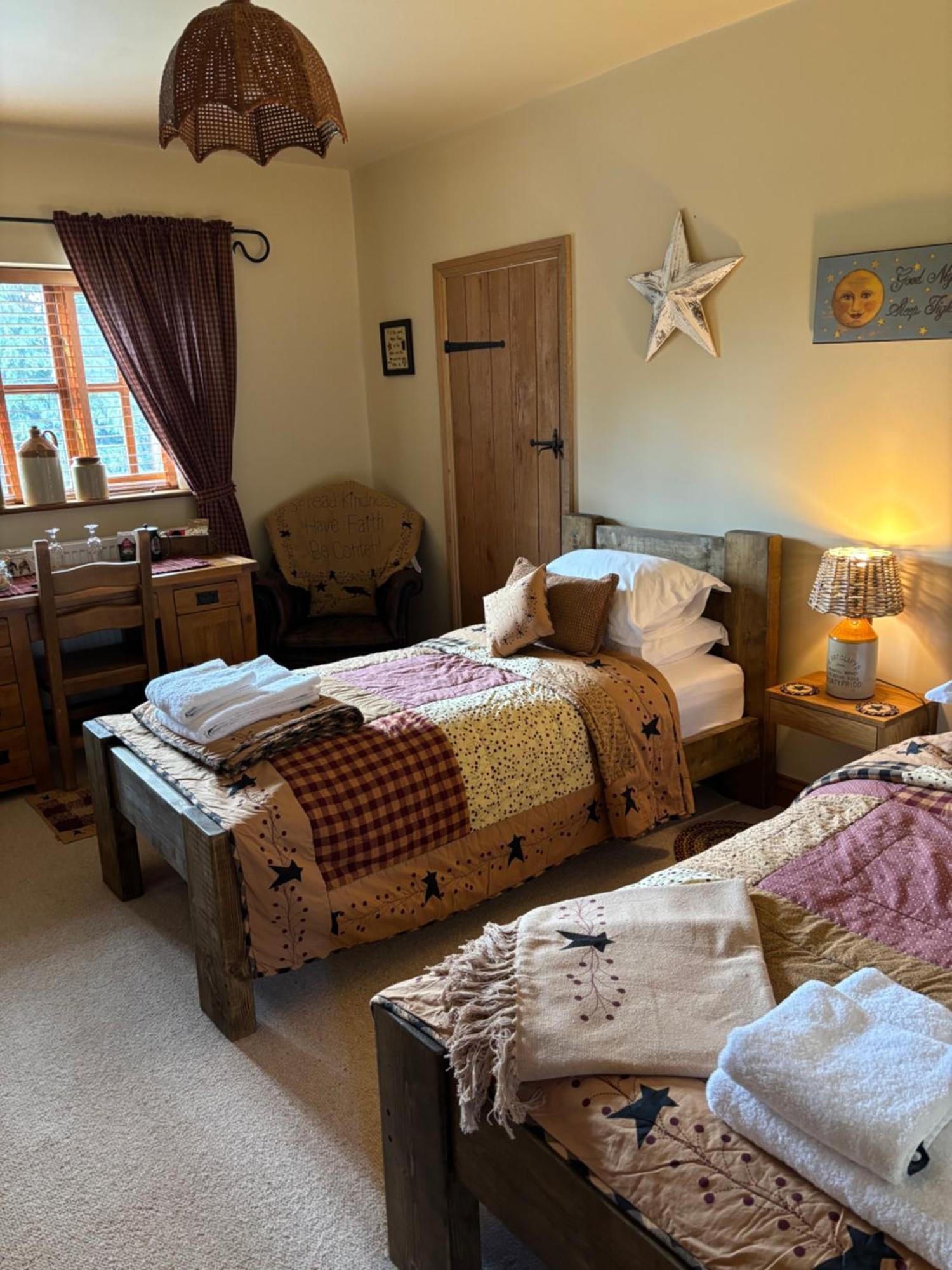 Bumbleberry Cottage Gresford Buitenkant foto